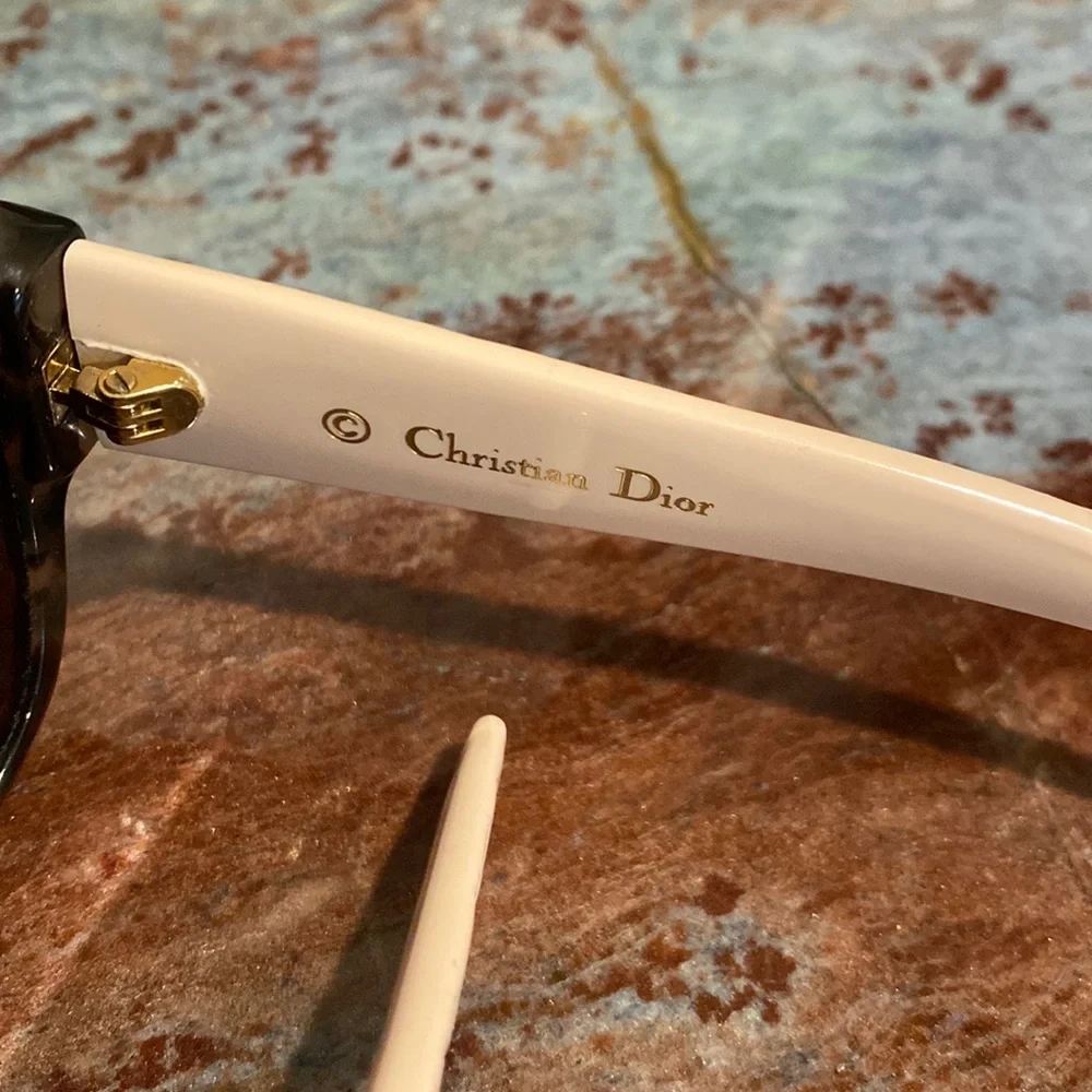 Dior Sunglasses - Picture 6 of 8